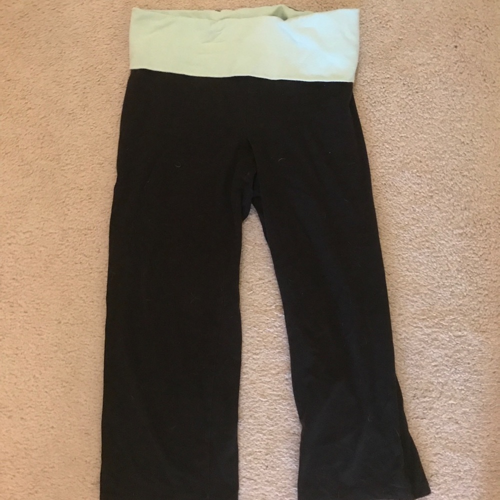 Victoria Secret PINK Capri leggings